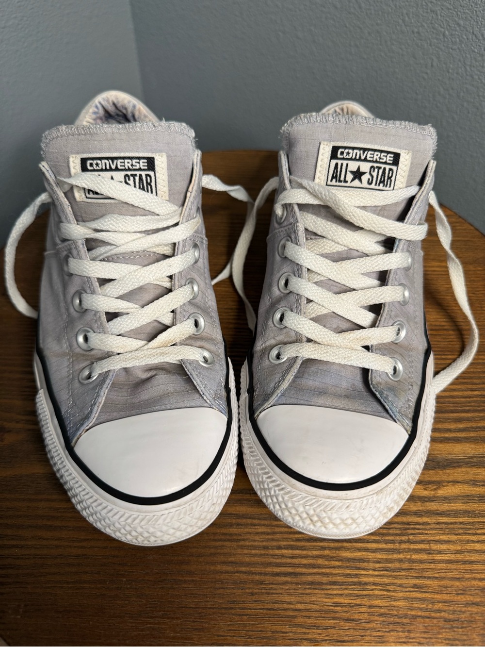 Converse All Star Gray Floral Lined Low Top Sneakers Womens 9